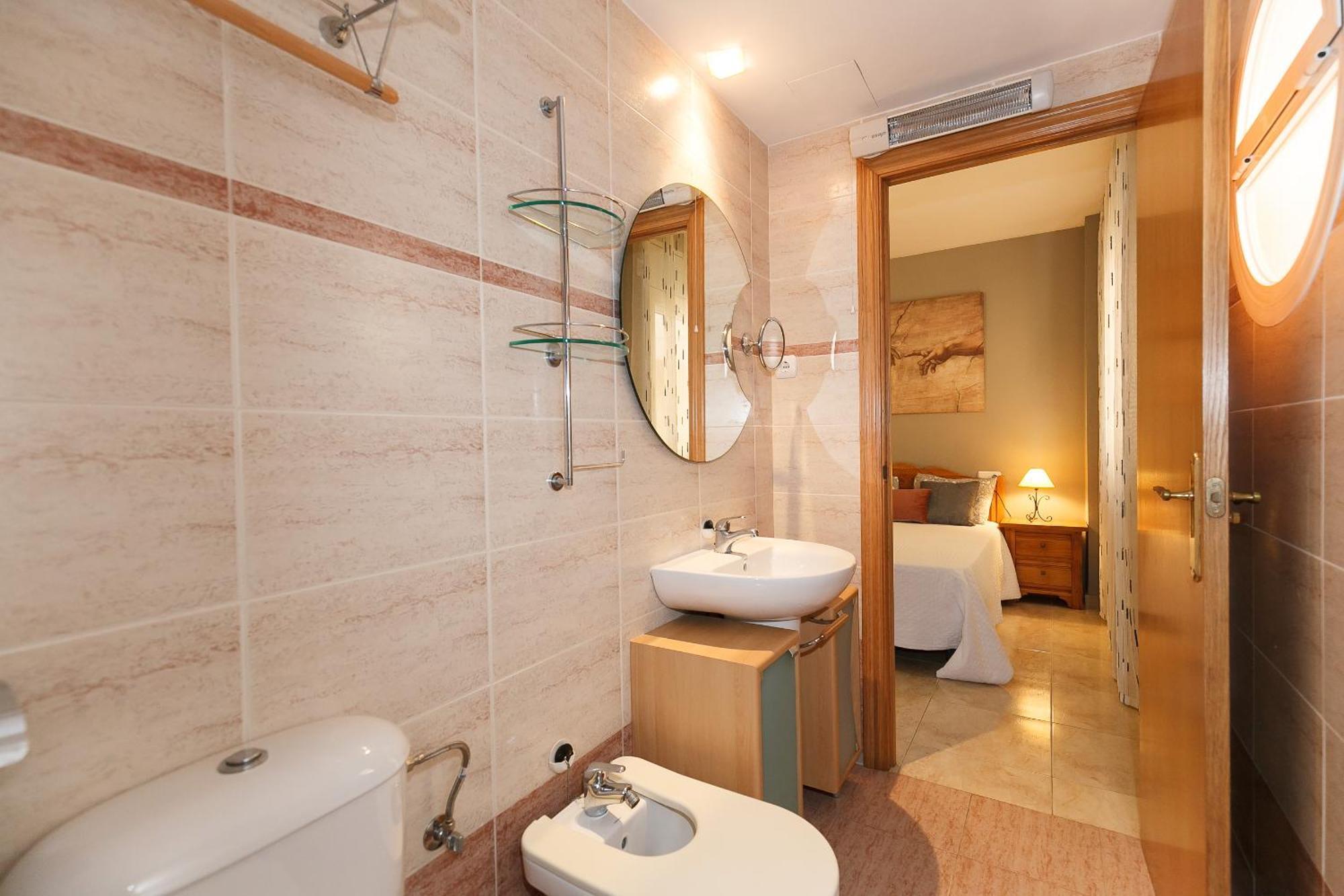 Uhc Golden Pineda Apartments La Pineda Chambre photo