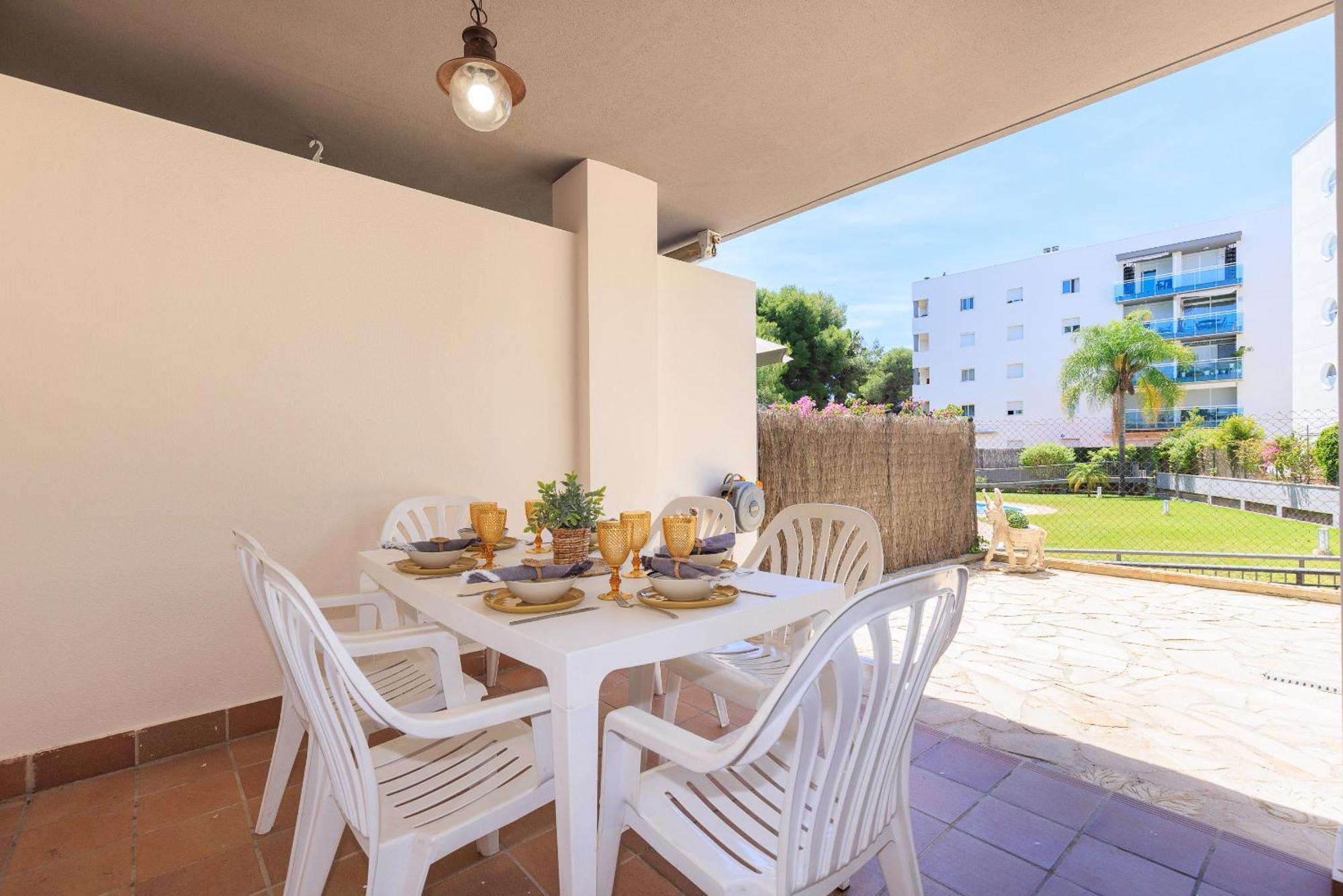 Uhc Golden Pineda Apartments La Pineda Chambre photo