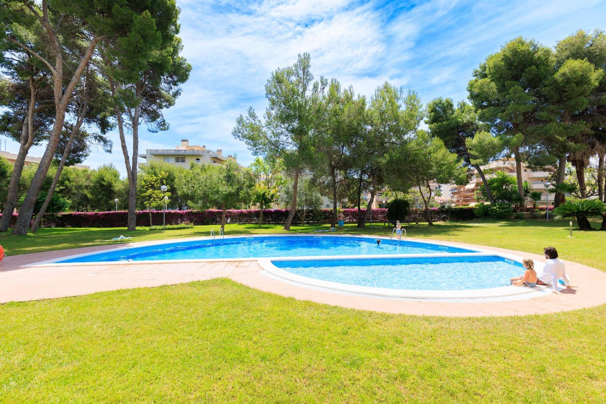 Uhc Golden Pineda Apartments La Pineda Extérieur photo