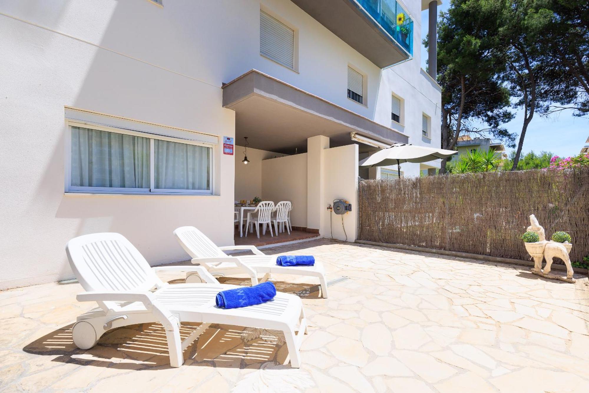 Uhc Golden Pineda Apartments La Pineda Extérieur photo