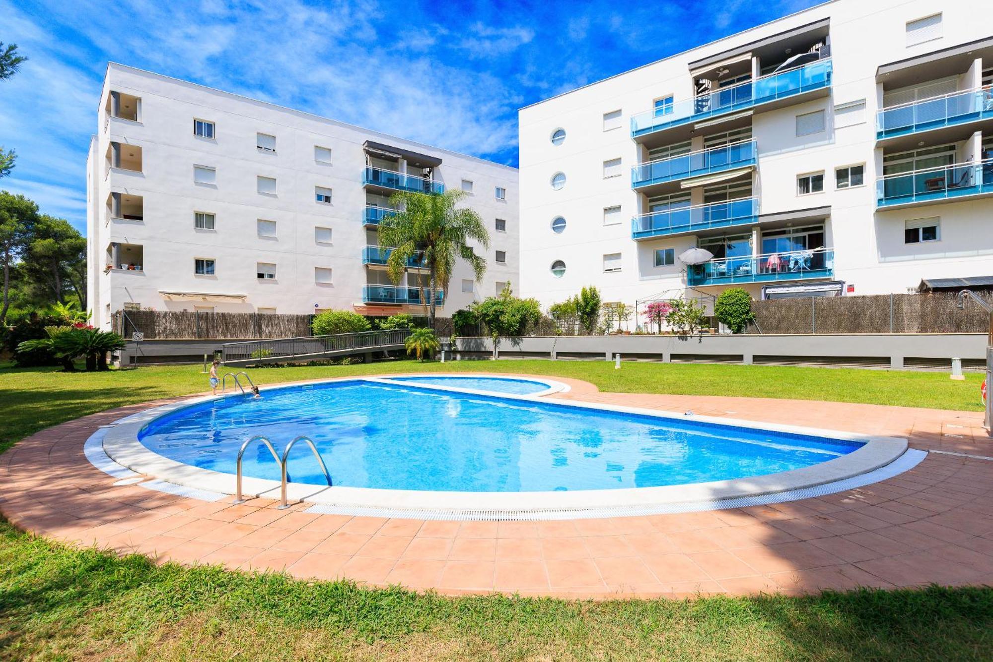 Uhc Golden Pineda Apartments La Pineda Extérieur photo