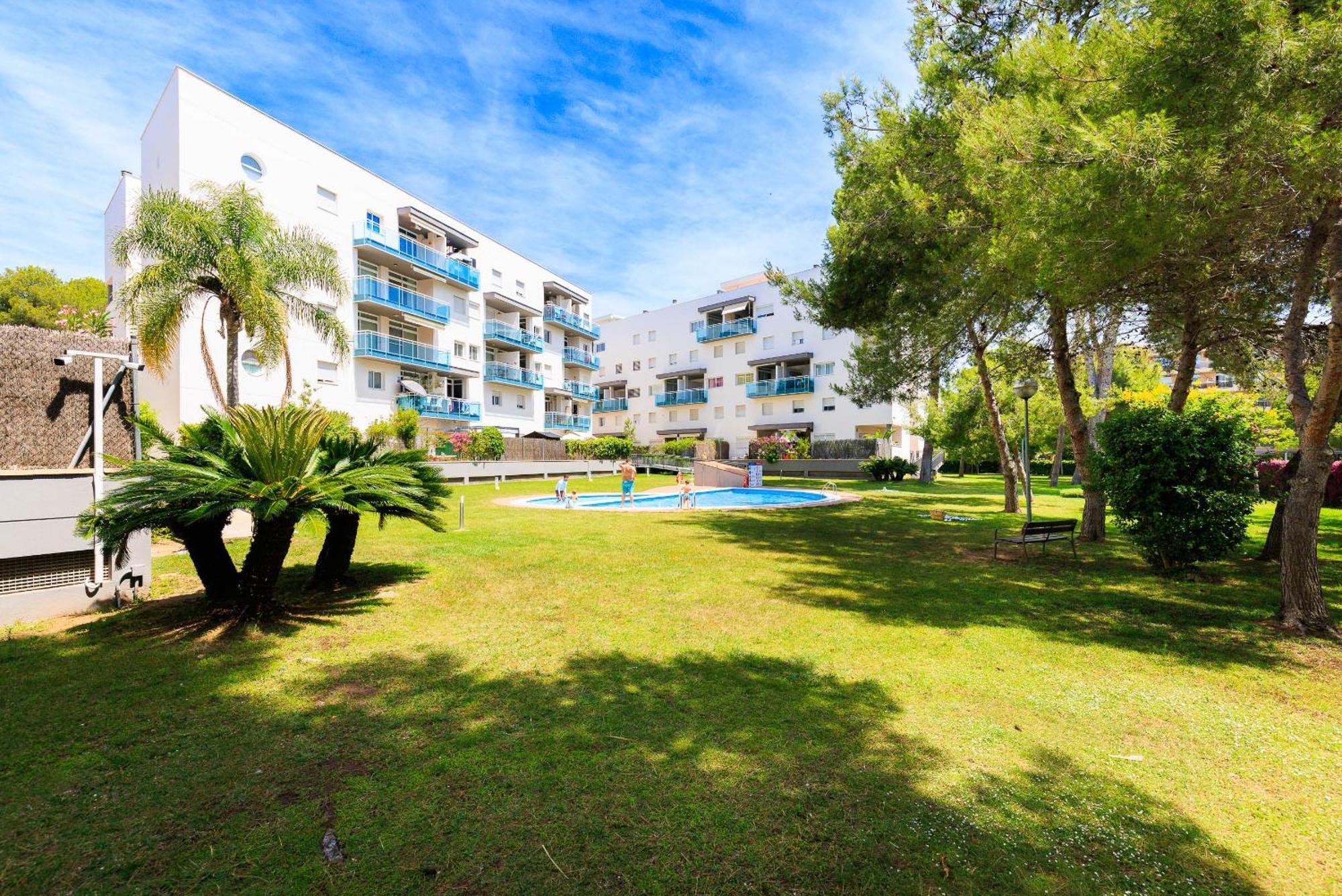 Uhc Golden Pineda Apartments La Pineda Extérieur photo